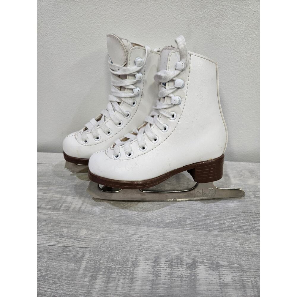 JACKSON Kids White Ice Skates